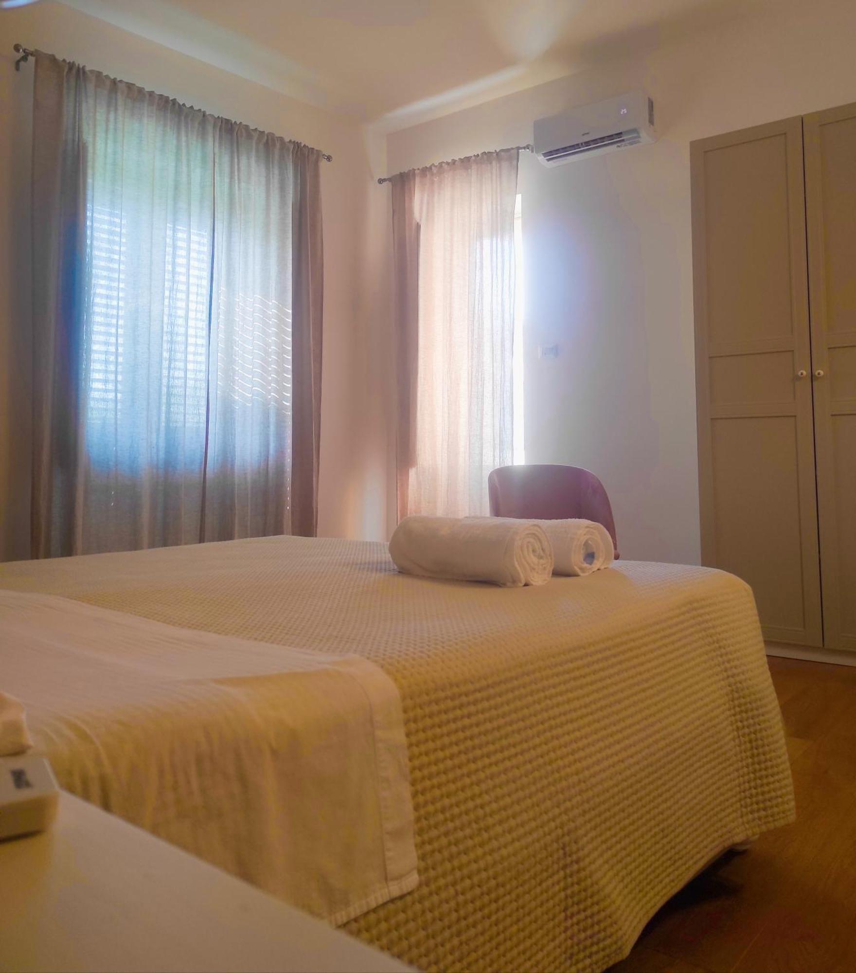 Apartamento Calogiuri Nest Lecce Exterior foto